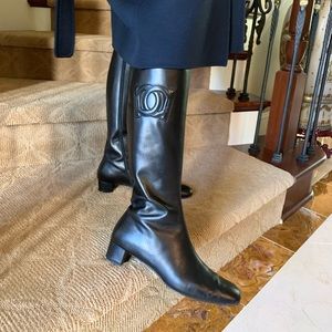 Salvatore Ferragamo women’s boots sz 9.5 B